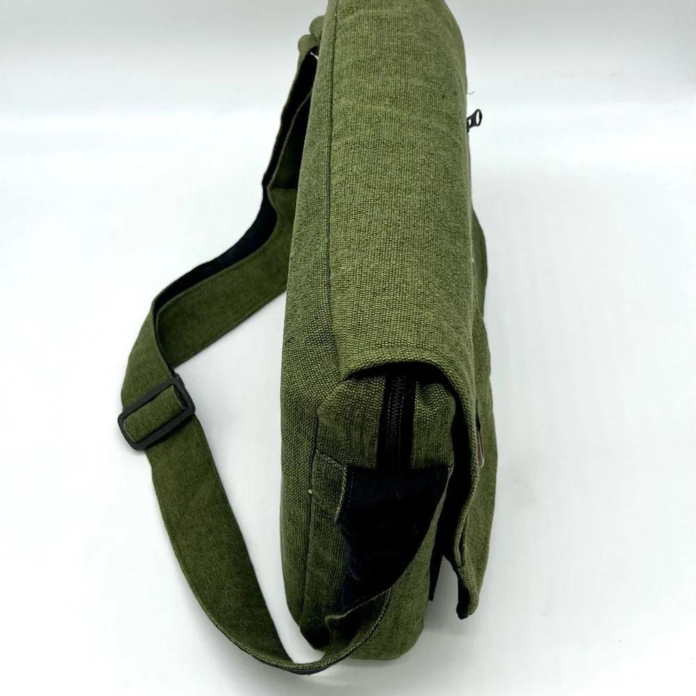 Yin Yang Embroidered Laptop Messenger Bag